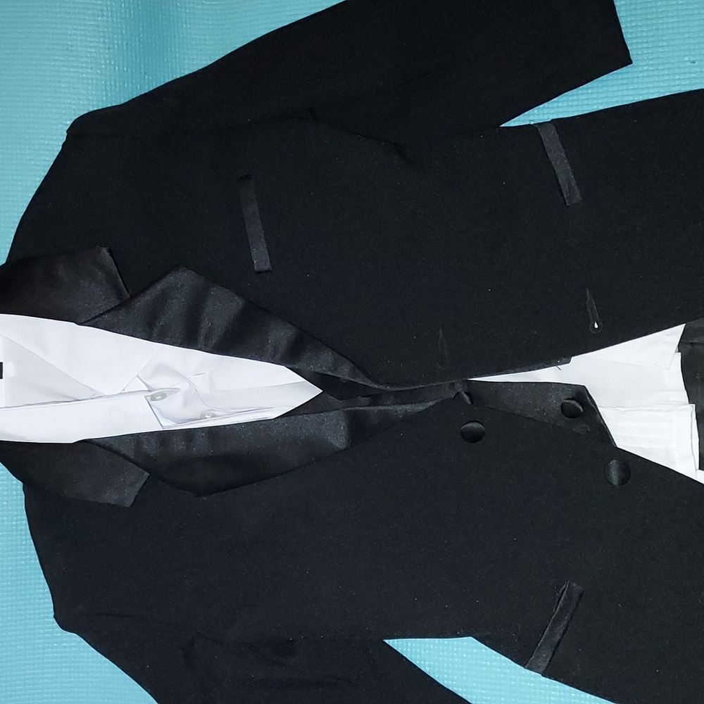 Boy's Fomal Tux
